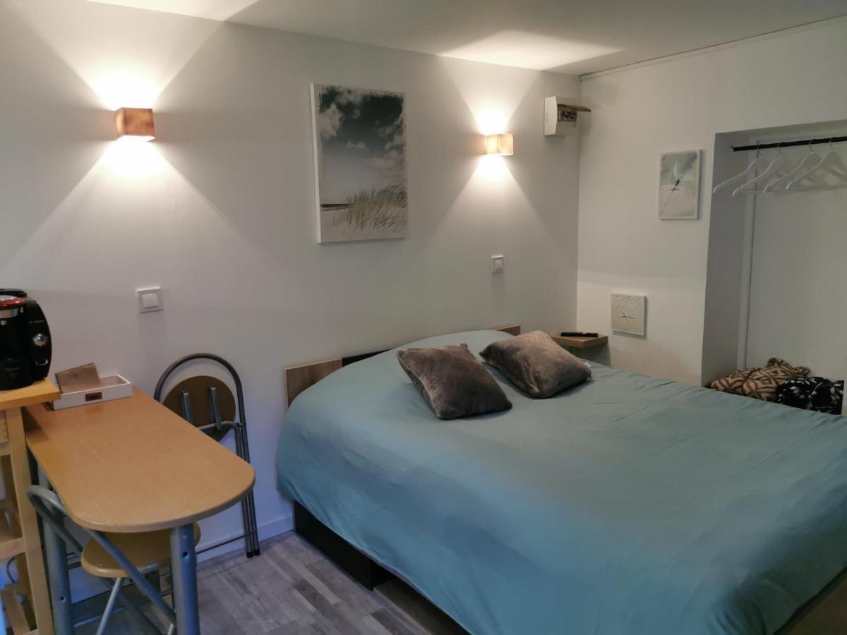 La Petite Cour Apartment องเฟลอร์ ภายนอก รูปภาพ